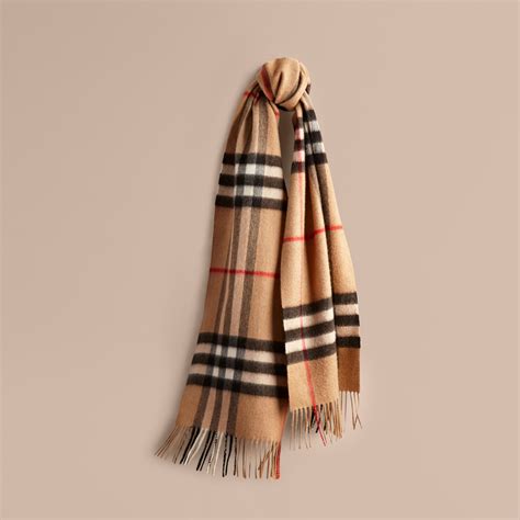 burberry 4004196 2310b camel check|Burberry Classic Check Cashmere Scarf.